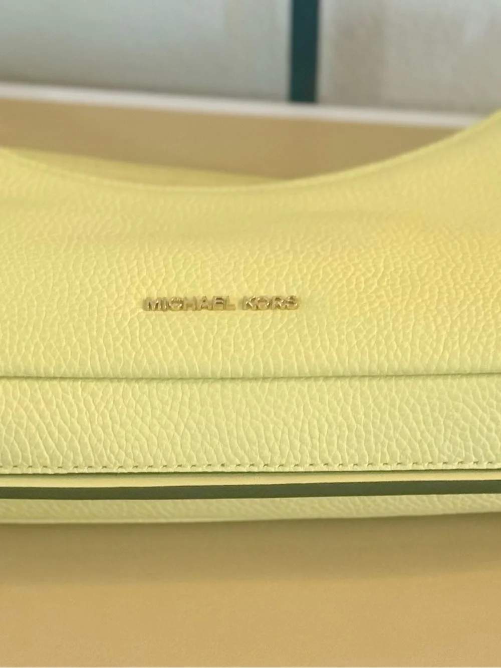 Michael Kors Nolita Medium  Pebbled Leather Chain Pochette - Lemon 🍋